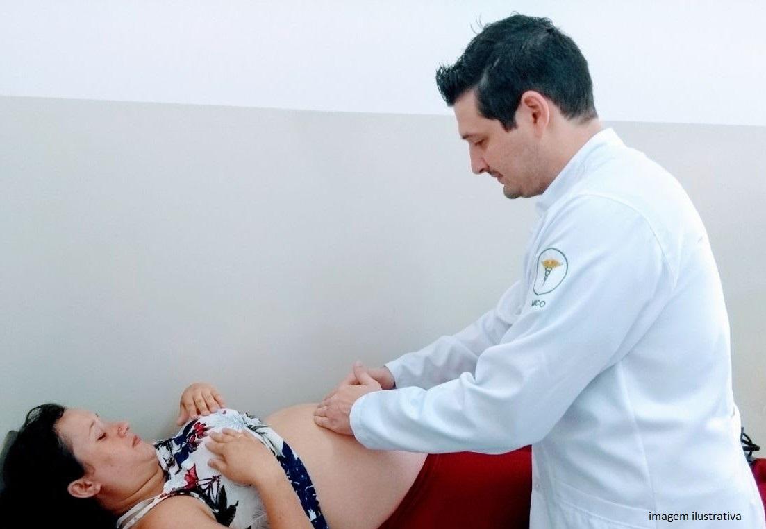 Requerimento 02/2025 - solicita Medico Plantonista e Tecnico de Enfermagem